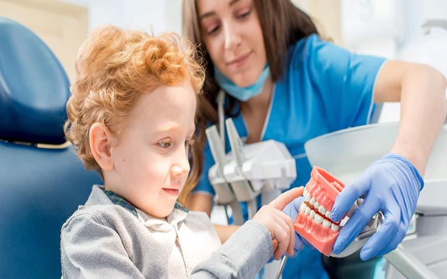 تخصص طب اسنان الاطفال